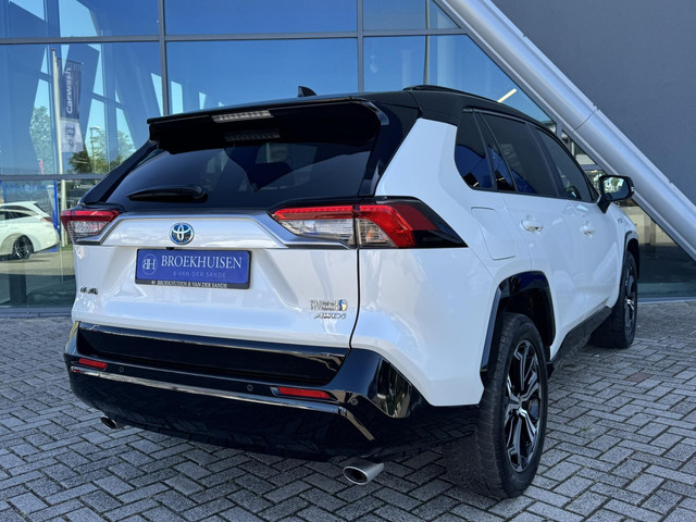 Toyota RAV4 2.5 Plug in Hybride AWD Bi-Tone Plus 306pk Panoramadak   360 Camera   JBL   HU Display
