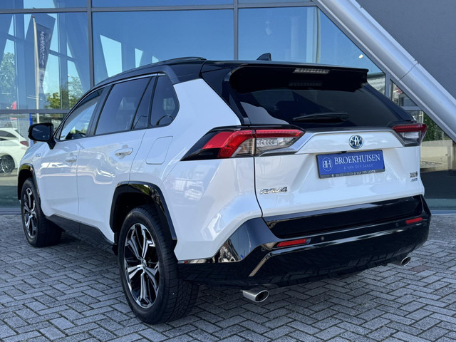 Toyota RAV4 2.5 Plug in Hybride AWD Bi-Tone Plus 306pk Panoramadak   360 Camera   JBL   HU Display