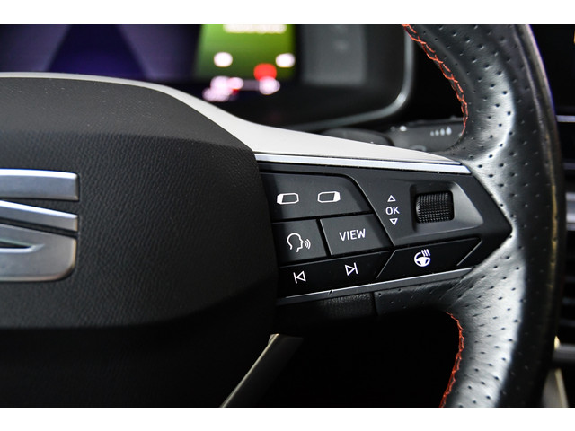 Seat Leon 1.4 TSI eHybrid PHEV Pano FR Business Intense