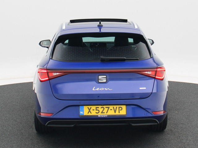 Seat Leon Sportstourer 1.4 TSi eHybrid 205 Pk PHEV FR | Panoramadak | Adaptive Cruise | Stoel Verwarming | Carplay | Navigatiesysteem | Ca