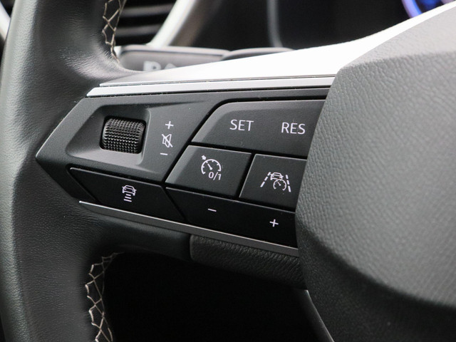 Seat Leon Sportstourer 1.4 TSi eHybrid 205 Pk PHEV FR | Panoramadak | Adaptive Cruise | Stoel Verwarming | Carplay | Navigatiesysteem | Ca