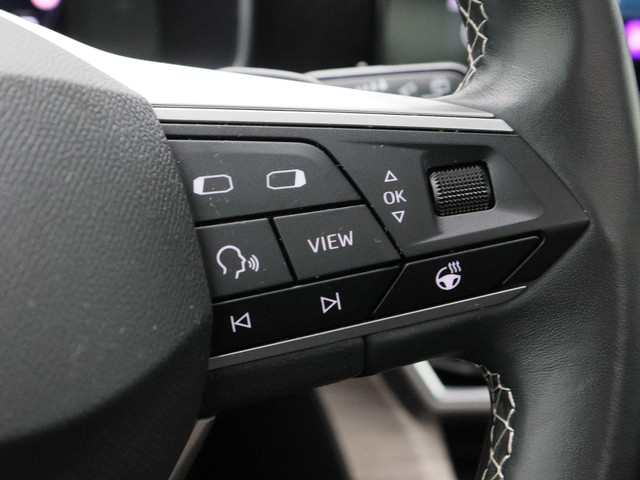 Seat Leon Sportstourer 1.4 TSi eHybrid 205 Pk PHEV FR | Panoramadak | Adaptive Cruise | Stoel Verwarming | Carplay | Navigatiesysteem | Ca