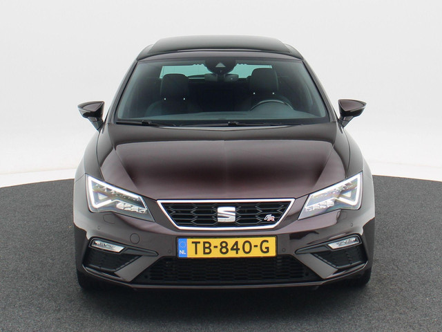 Seat Leon 1.4 TSi 150 Pk Automaat FR Business Intense | Panoramadak | Parkeersensoren | Trekhaak | Privacy Glass | Stoel Verwarming | Carp