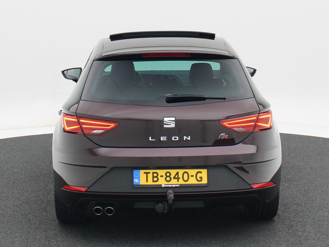 Seat Leon 1.4 TSi 150 Pk Automaat FR Business Intense | Panoramadak | Parkeersensoren | Trekhaak | Privacy Glass | Stoel Verwarming | Carp