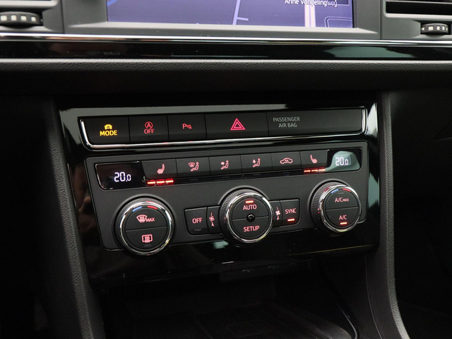 Seat Leon 1.4 TSi 150 Pk Automaat FR Business Intense | Panoramadak | Parkeersensoren | Trekhaak | Privacy Glass | Stoel Verwarming | Carp