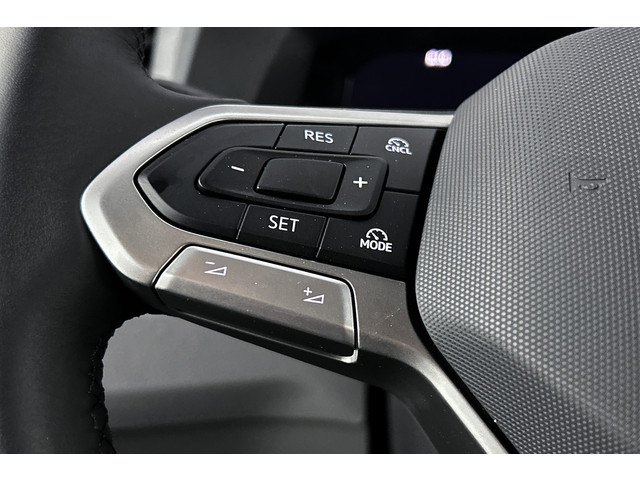 Volkswagen Crafter 2.0 TDI 177PK L3H2 Facelift | Camera | Apple Carplay | BPM vrij!! | Digitaal display | Parkeersensoren | Nieuw model