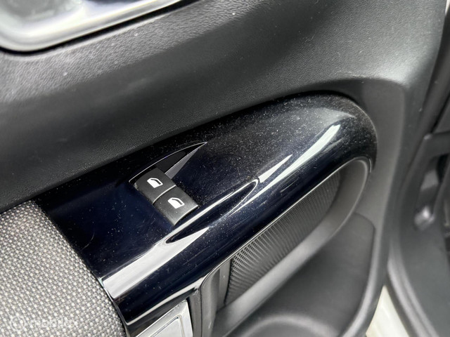 Citroen C4 Cactus 1.2 VTi Shine