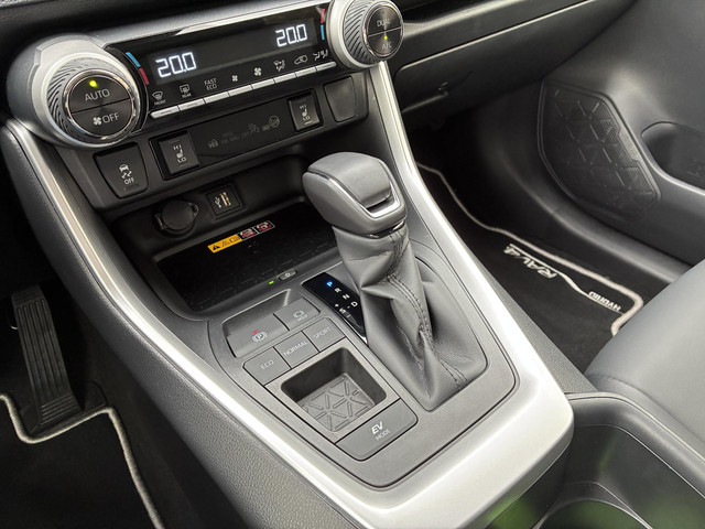 Toyota RAV4 2.5 HYBRID STYLE PARKSENSOREN V+A STOEL STUURVERW LEDER EL-KLEP NAVI APPLE ANDROID KEYLESS