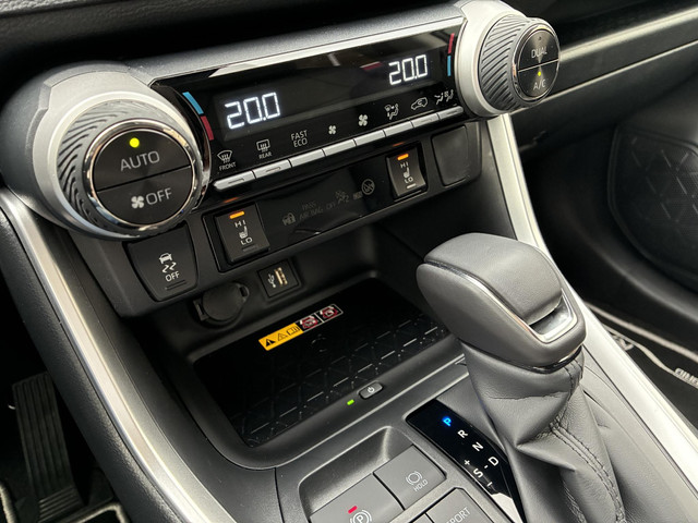Toyota RAV4 2.5 HYBRID STYLE PARKSENSOREN V+A STOEL STUURVERW LEDER EL-KLEP NAVI APPLE ANDROID KEYLESS