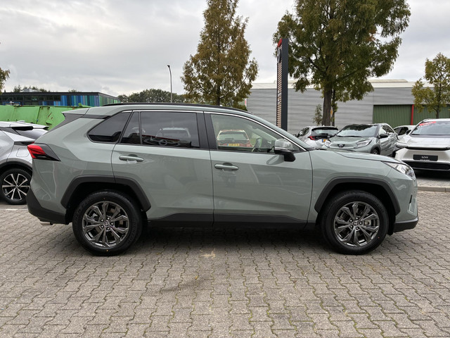toyota-rav4-2.5-hybrid-style-parksensoren-v-a-stoel-stuurverw-leder-el-klep-navi-apple-android-keyless