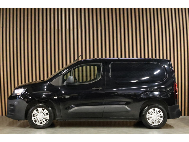 citroen-berlingo-1.6-bluehdi---rolstoelbus---bpm---btw-vrij---marge---navigatie---carplay---airco---cruise-control---elek.-ramen---euro-6---nieuw
