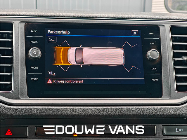 Volkswagen Crafter 2.0TDI Highline Navi Airco Geveerde Stoel Carplay Camera