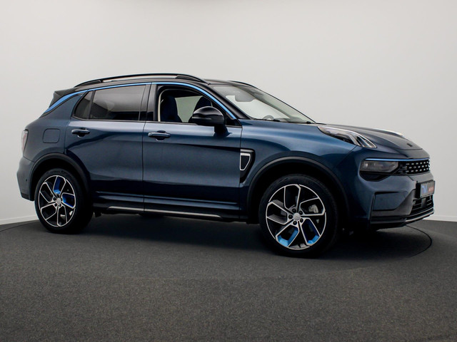 lynk--co-01-1.5-261pk-plug-in-hybrid--360-camera-pano-dak-apple-carplay-adaptive-cruise