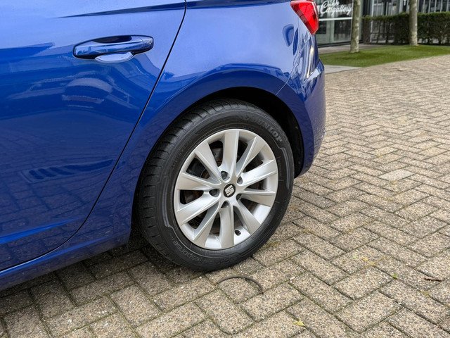 Seat Leon 1.0 TSI FR PANO, APPLE CARPLAY, CAMERA, BEATS, VC, LEDER