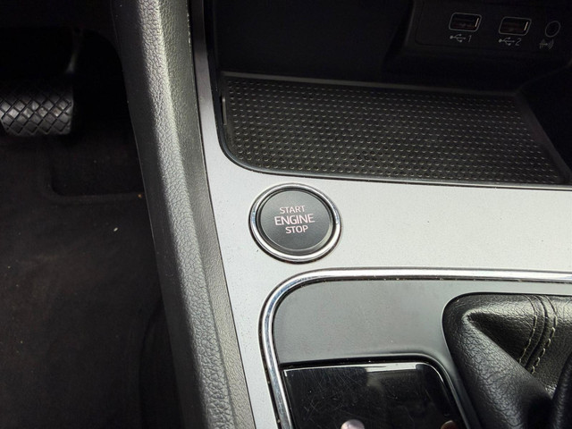 Seat Leon 1.0 TSI FR PANO, APPLE CARPLAY, CAMERA, BEATS, VC, LEDER