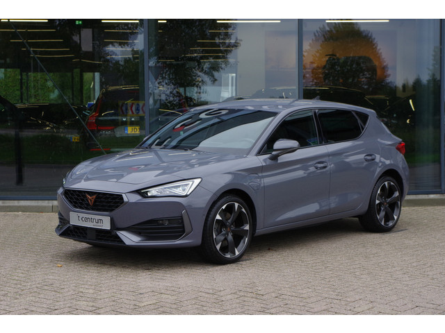 cupra-leon-1.4-e-hybrid-204-pk-adrenaline-phev--camera--kuipstoelen--keyless--led