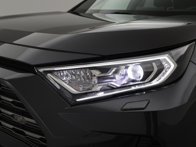 Toyota RAV4 2.5 HYBRID AWD BI-TONE + TREKHAAK | CARPLAY | CAMERA | STUUR STOELVERWARMING
