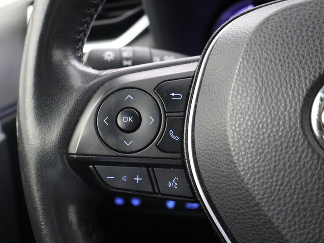 Toyota RAV4 2.5 HYBRID AWD BI-TONE + TREKHAAK | CARPLAY | CAMERA | STUUR STOELVERWARMING