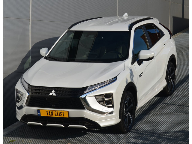 mitsubishi-eclipse-cross-phev-2.4-executive-4wd---plug-in-hybrid---adaptief-cruise---all-season-banden---fabrieksgarantie-tot-08-2031---all-in-rijklaarp