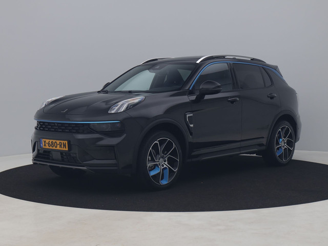 lynk--co-01-1.5-plug-in-hybrid---360---zwarte-hemel---nld-auto