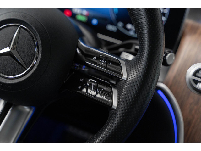 Mercedes-Benz GLC 400e 4MATIC AMG Lane ACC 360° Pano HuD