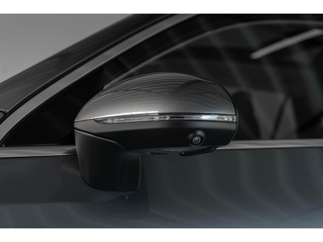 Mercedes-Benz GLC 400e 4MATIC AMG Lane ACC 360° Pano HuD