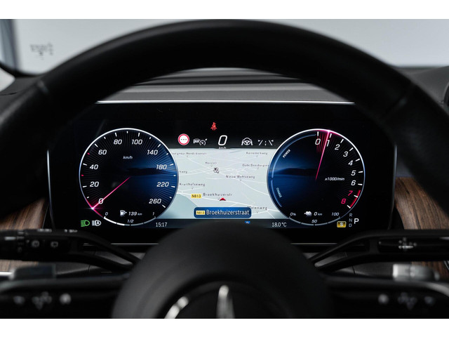 Mercedes-Benz GLC 400e 4MATIC AMG Lane ACC 360° Pano HuD