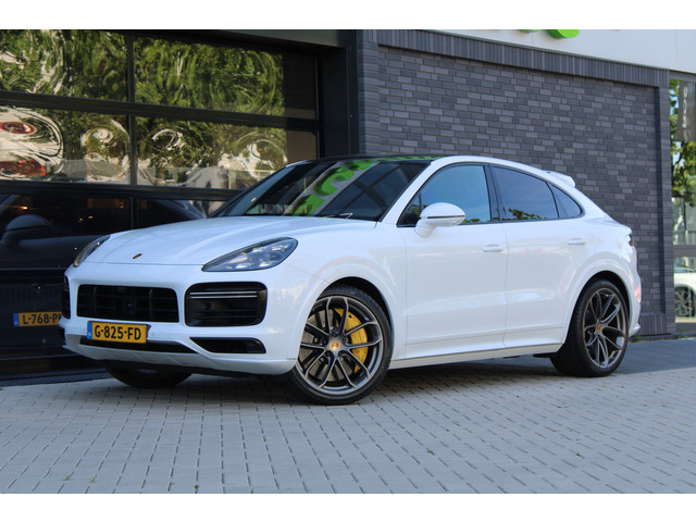 porsche-cayenne-coup-4.0-turbo---np-260k---keramisch---burmester---carbon---nachtzicht---sotf-close--