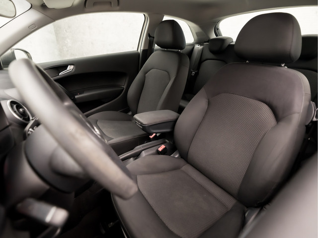 Audi A1 1.2 TFSI Sport (STOELVERWARMING, CLIMATE, LM VELGEN, SPORTSTOELEN, PARKEERSENSOREN, NIEUWE APK, NIEUWSTAAT)