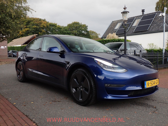 tesla-model-3-long-range-awd-75kwh-facelift-92soh---autopilot---warmtepomp---panodak