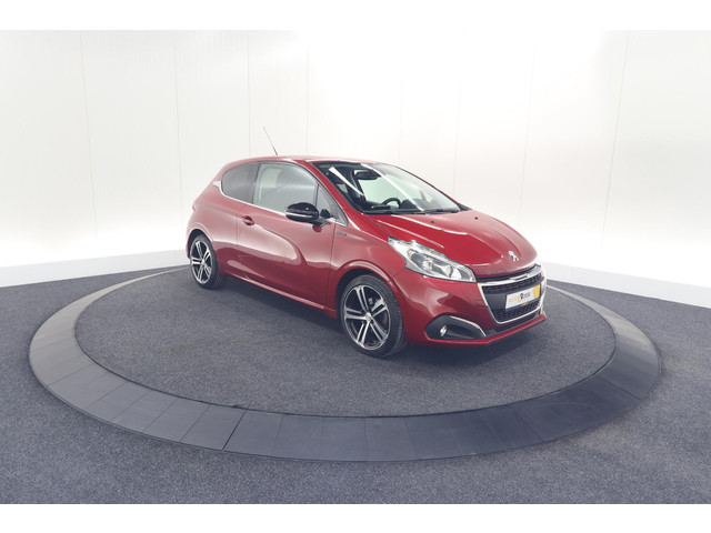 peugeot-208-puretech-110-gt-line---apple-carplay---parkeersensoren---climate-control---navigatie