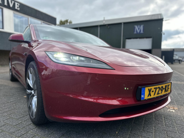 tesla-model-3-long-range-awd-78-kwh-trekhaak---full-selfdrive---volledige-fabrieksgarantie-t-m-12-2027-80.000km---aandrijflijn-en-accu-garanti
