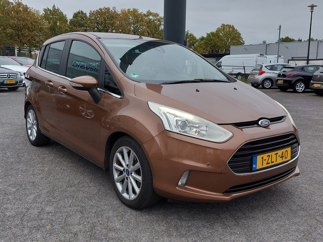 ford-b-max-1.0-ecoboost-101pk-titanium---navi---clima---cruise---bluetooth-carkit-streaming---licht-regensensor---pdc-v-a-assist-camera---m