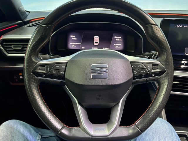 Seat Leon Sportstourer 1.5 eTSI FR Business Intense Navi | Clima | Camera | Trekhaak