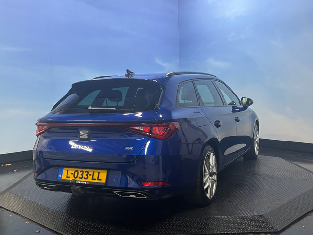 Seat Leon Sportstourer 1.5 eTSI FR Business Intense Navi | Clima | Camera | Trekhaak