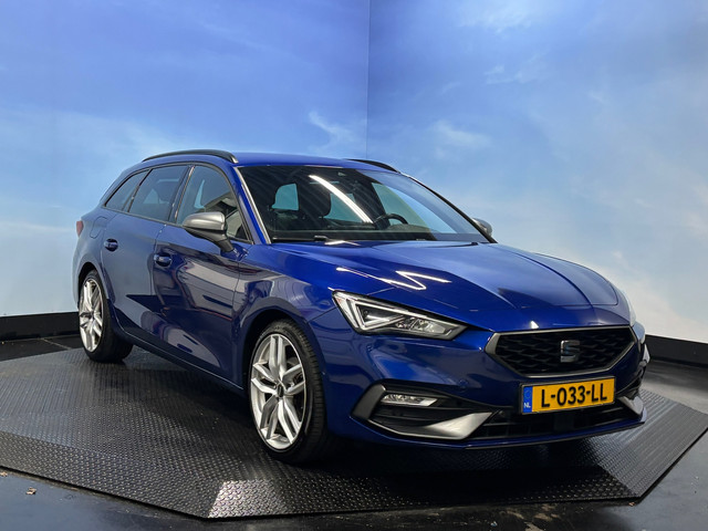 Seat Leon Sportstourer 1.5 eTSI FR Business Intense Navi | Clima | Camera | Trekhaak