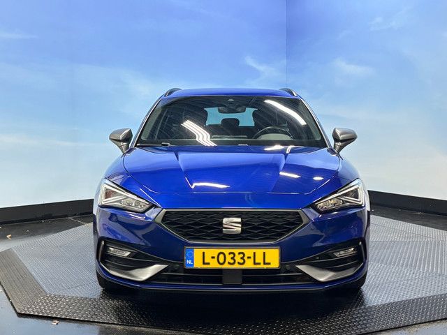 Seat Leon Sportstourer 1.5 eTSI FR Business Intense Navi | Clima | Camera | Trekhaak