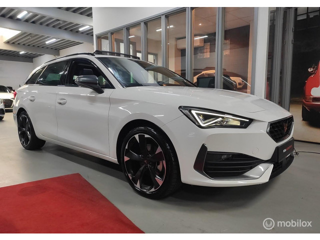 cupra-leon-sportstourer-1.5-tsi-e-hybrid-vz-dsg-pano-virtual-led-vol-opties-leerextreme