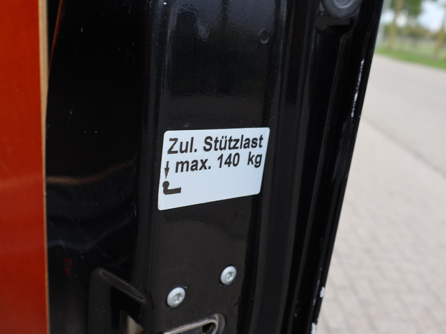 Volkswagen Crafter 32 2.0 TDI 136 PK L2H2 + TREKHAAK | AIRCO | CRUISE | PARKEERSENSOREN V+A | 3-ZITS