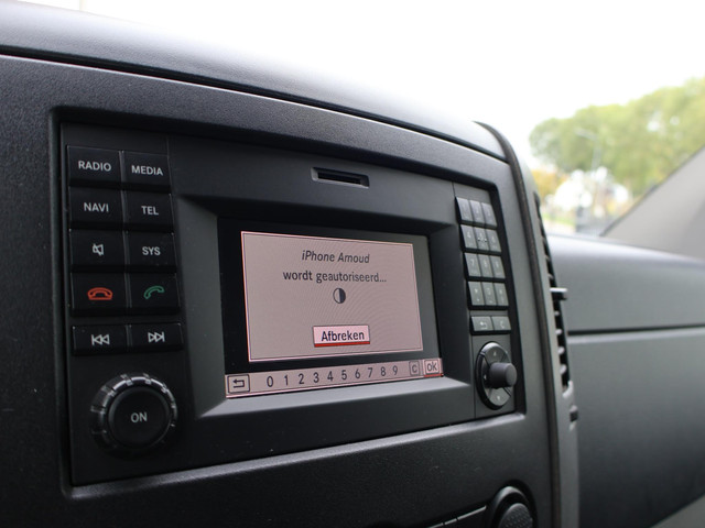 Volkswagen Crafter 32 2.0 TDI 136 PK L2H2 + TREKHAAK | AIRCO | CRUISE | PARKEERSENSOREN V+A | 3-ZITS