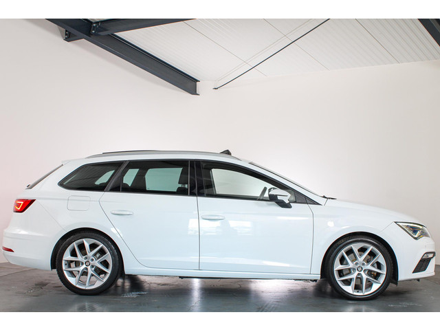 Seat Leon 2.0 TSI FR, 190PK, Panoramadak, Virtual Cockpit, Keyless, LED, Apple Carplay Android Auto