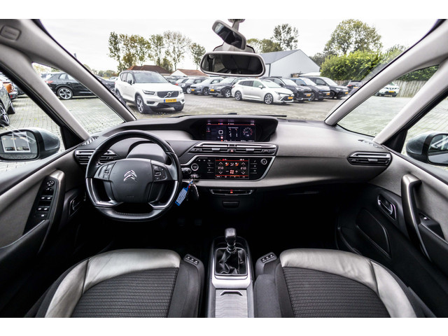 Citroen Grand C4 Spacetourer 1.2 PureTech Shine 7p. | Camera | Trekhaak | Carplay