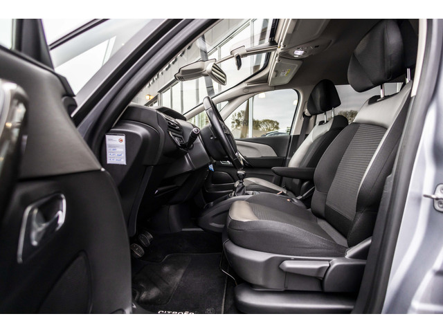 Citroen Grand C4 Spacetourer 1.2 PureTech Shine 7p. | Camera | Trekhaak | Carplay