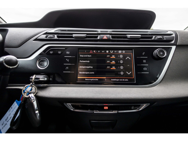 Citroen Grand C4 Spacetourer 1.2 PureTech Shine 7p. | Camera | Trekhaak | Carplay