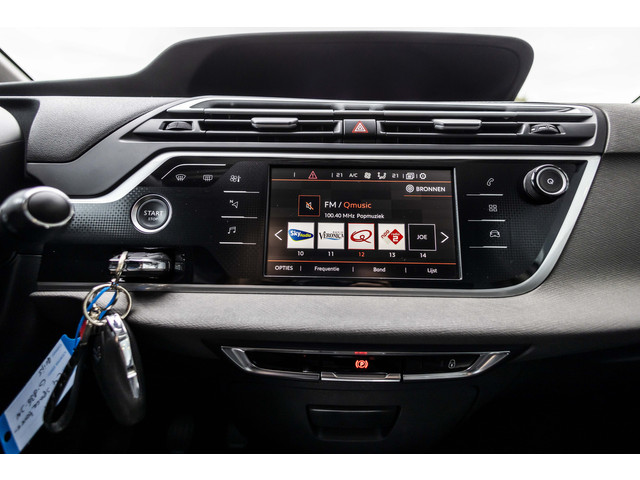 Citroen Grand C4 Spacetourer 1.2 PureTech Shine 7p. | Camera | Trekhaak | Carplay