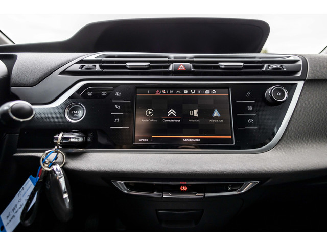 Citroen Grand C4 Spacetourer 1.2 PureTech Shine 7p. | Camera | Trekhaak | Carplay