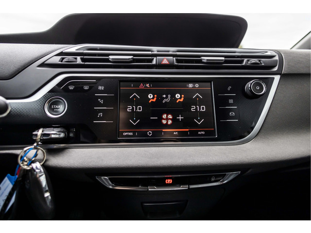 Citroen Grand C4 Spacetourer 1.2 PureTech Shine 7p. | Camera | Trekhaak | Carplay