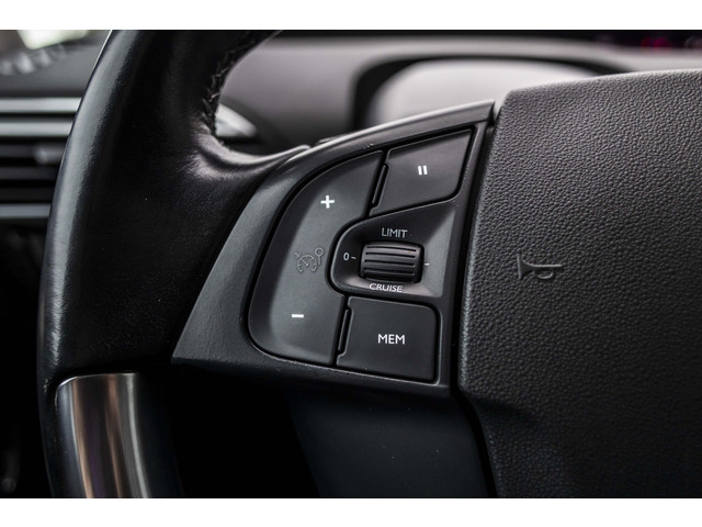 Citroen Grand C4 Spacetourer 1.2 PureTech Shine 7p. | Camera | Trekhaak | Carplay