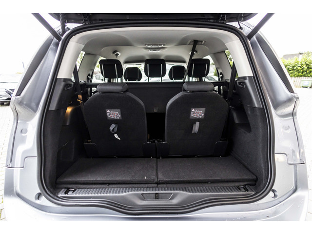 Citroen Grand C4 Spacetourer 1.2 PureTech Shine 7p. | Camera | Trekhaak | Carplay