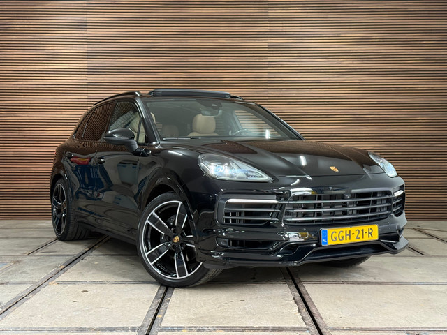 porsche-cayenne-3.0-e-hybrid-platinum-edition---full-option---sportdesign---sportchrono---luchtvering---tv---22--inch